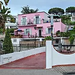 Luna Di Miele Bed & Breakfast 3*