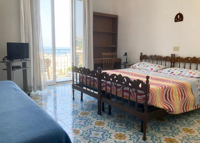 Luna Di Miele Bed and breakfast 3*